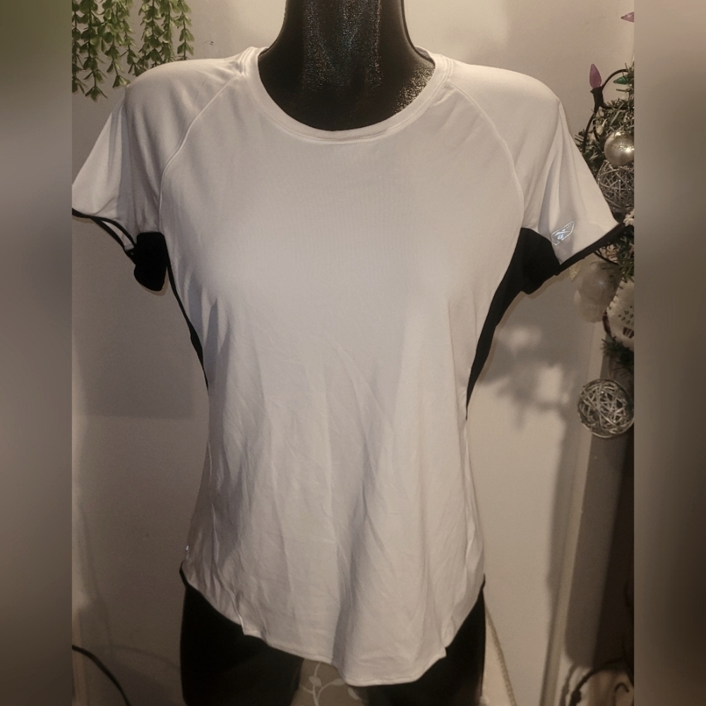 Reebok White with Black Trim Tshirt L